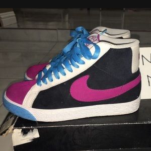 Women's 6.0 Blazer Mid size 5